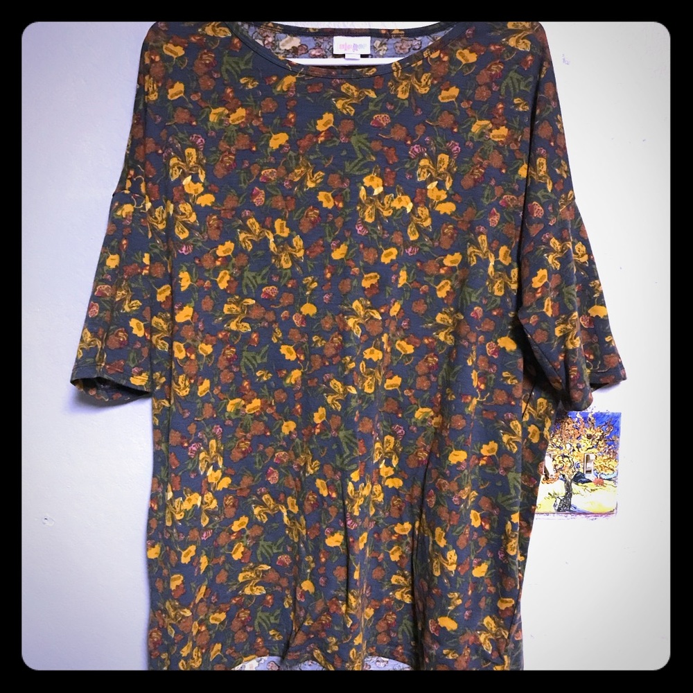Medium LuLaroe Irma 💚